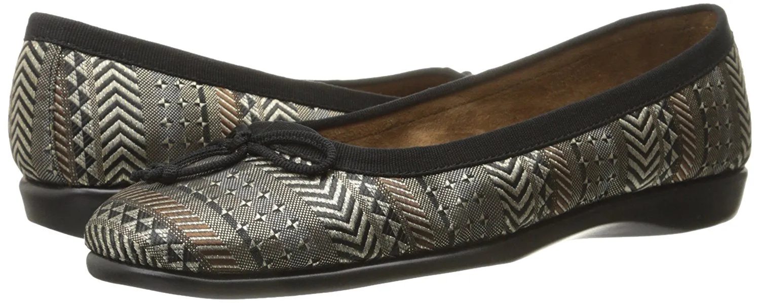 Aerosoles Teashop Ballet Flat, Black Tan Combo (Women)