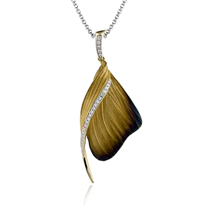 Fallen Leaves Pendant Necklace in 18k Gold with Diamonds